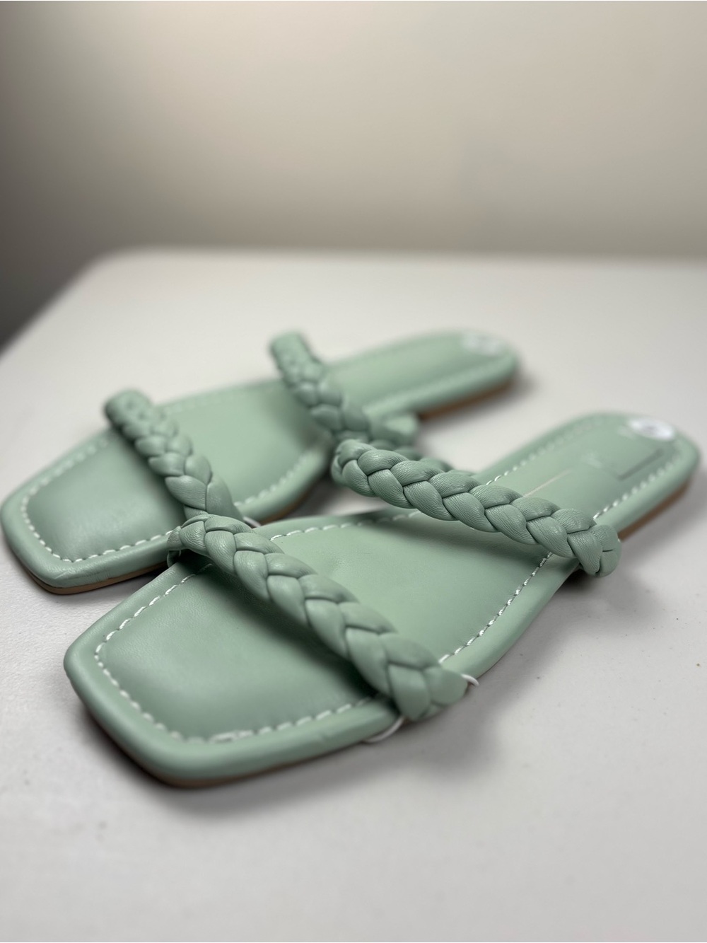 Dolce Vita Mint Sage Green Braided Flat Slide Sandals Size 9 New Without Tags
